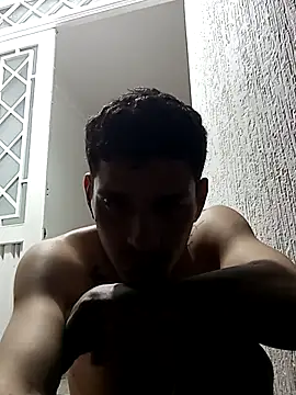 XXX chat uživo modela boy_max_latin