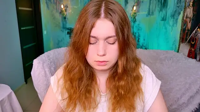 FioraMarmoris' Live XXX Chat