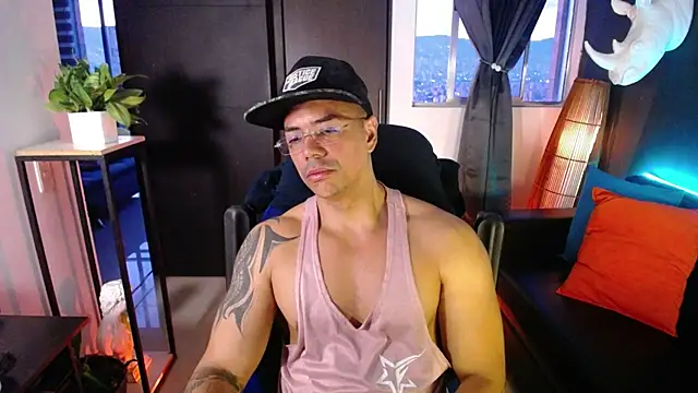 צ'אט XXX בשידור חי של Zed_ferrer