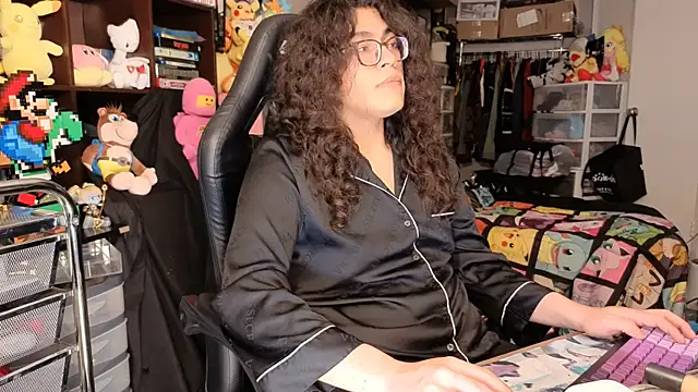 ShinyCherub Chat XXX live