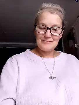 irinamaux's Live XXX Chat