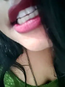 Ramya_369 Chat XXX in diretta