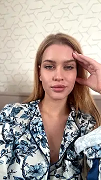 KikiWatsonn Live XXX chat