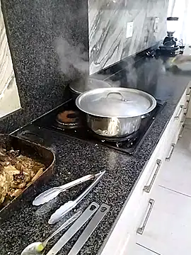 hemilynthomas2467 라이브 XXX 채팅
