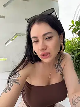 Wet__Bunny's Live XXX Chat
