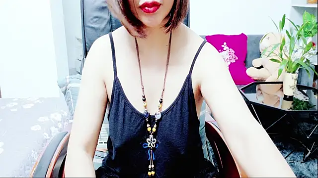 Czat XXX na żywo – Miu-Le