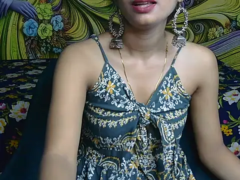 avni222 – Live XXX-chat