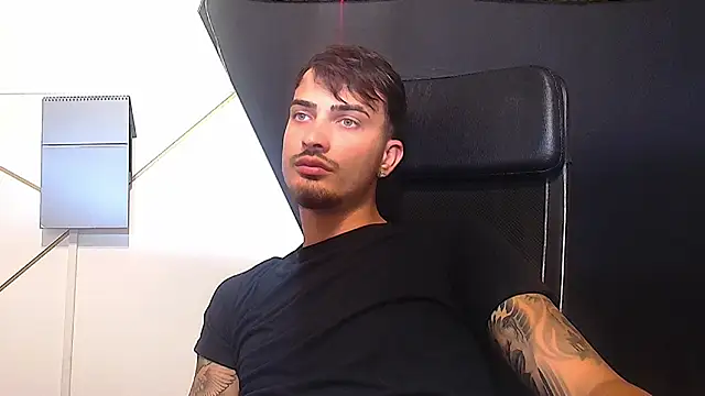 BrandonTate Chat XXX live