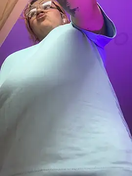 Živý XXX chat Sophia_Weest99