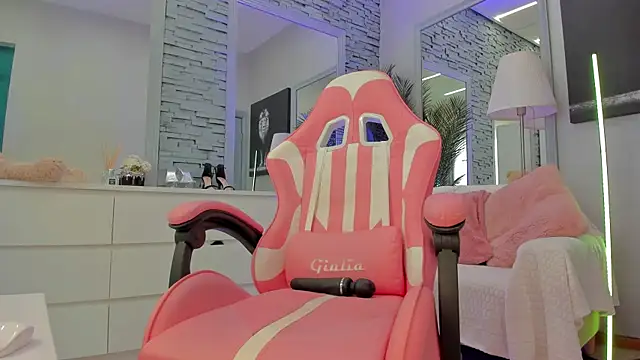 Živý XXX chat Reina_Cummings