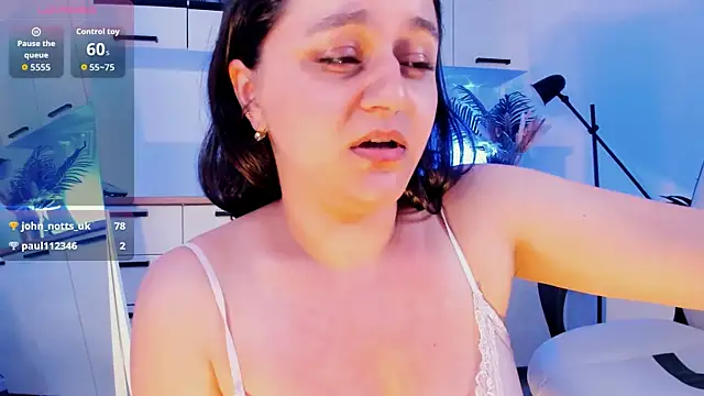 Živý XXX chat Stella_Qutie