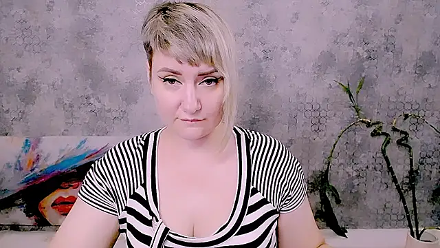 Chat XXX ao vivo de Djullia