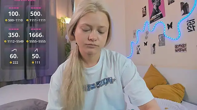 MidnightPoise's Live XXX Chat