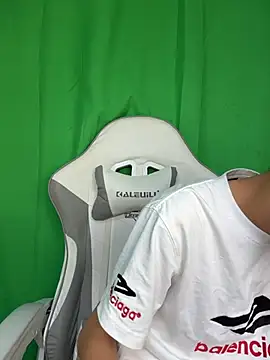 XXX chat uživo modela DD-101