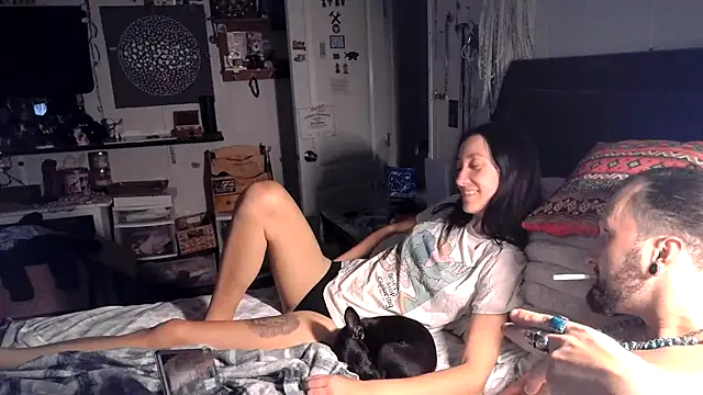 XXX chat uživo modela Makethatpussypurr
