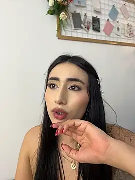 Show de IvonneOwen na webcam