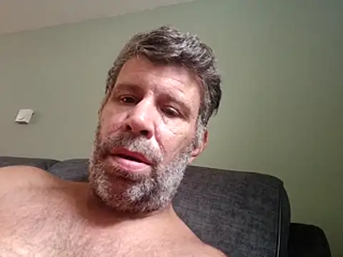 stud2512n Live XXX chat