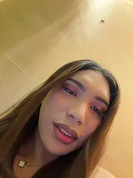 SideChick_Bunny Adlı Modelin Canlı XXX Sohbeti