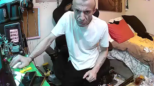 Aktorihann Live XXX-chat