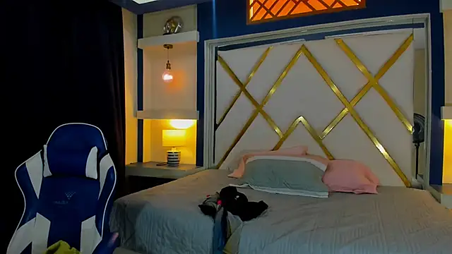 Chat +18 de allison_mc ao vivo