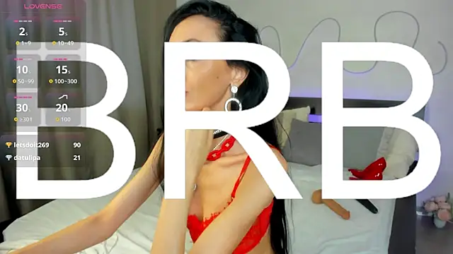 Avrora_Mars Adlı Modelin Canlı XXX Sohbeti