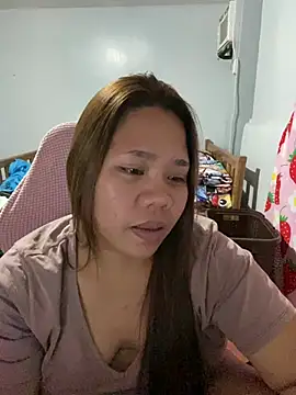 -CLARAMommy-'s Live XXX Chat