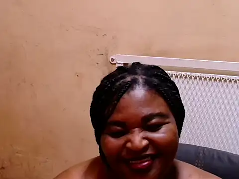 MatureNesh Chat XXX in diretta