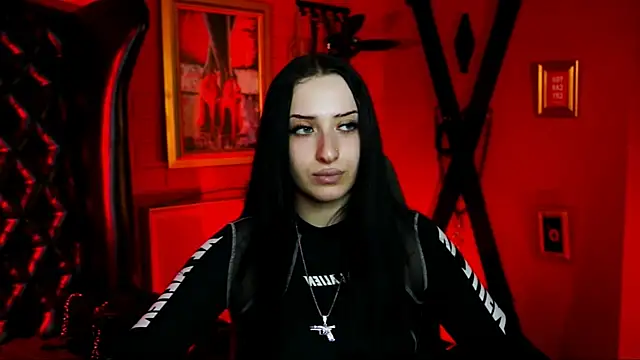 MonicaLowes' Live XXX Chat