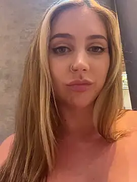 Amiraxevans' Live XXX Chat