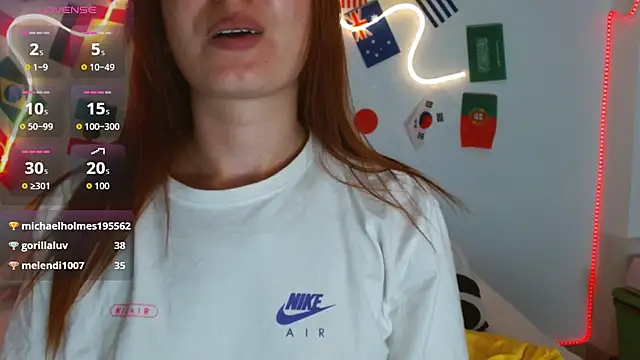 catieegirl 现场XXX聊天
