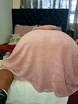 BootyCallEver – Naživo XXX chat