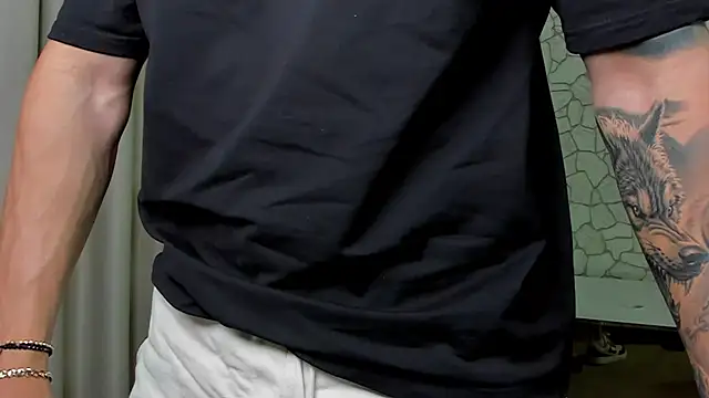 ClintMasters live XXX chat
