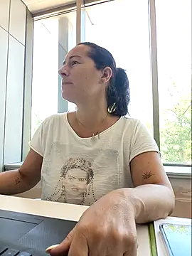 bichota85's Live XXX Chat