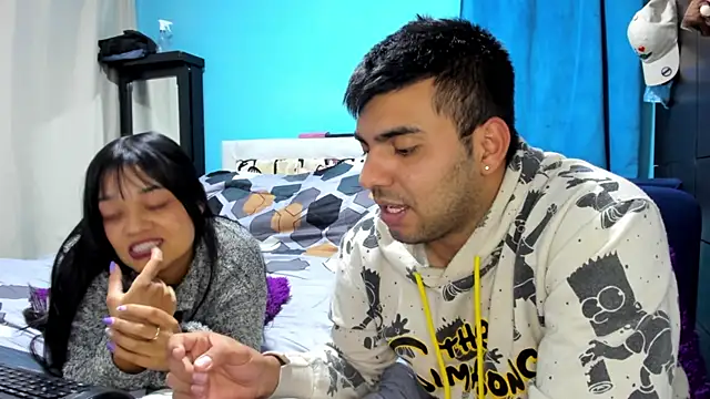 LazyandSniffer28 Live XXX-Chat