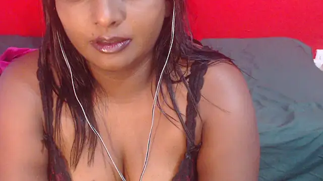 INDIANSIN2's Live XXX Chat