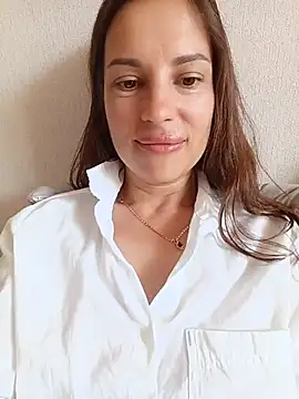 XXX chat uživo modela She-Moon