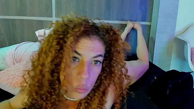 Brynaa Live XXX-Chat