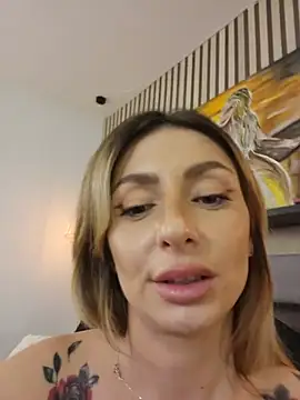 SofiaLace Chat XXX live