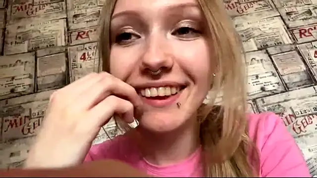 BivalentFalloff Live XXX-Chat