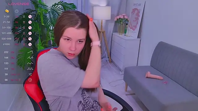 Živý XXX chat Mira_Falls
