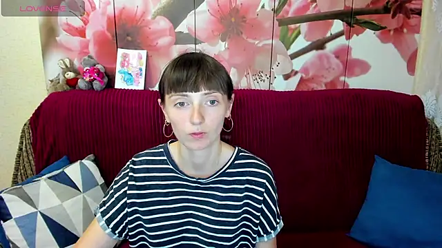 Chat +18 de TayanaJons ao vivo