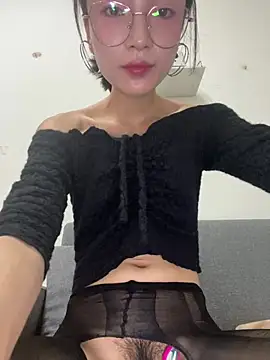 Yaobaobao 网络视讯表演