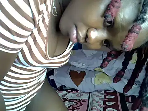 sweet_rozie's Live XXX Chat