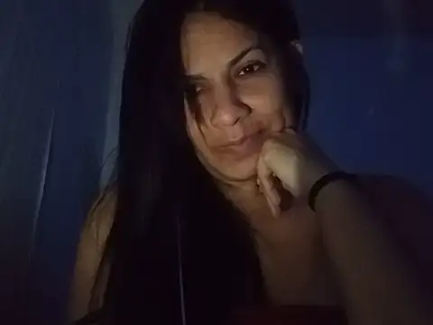 Živý XXX chat zaratx