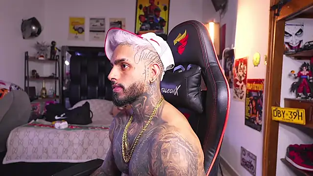 Chat XXX Live logan_hugh8