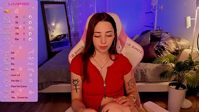 CharliGrace_: απευθείας συνομιλία ΧΧΧ