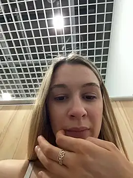 SashaCatt – Naživo XXX chat