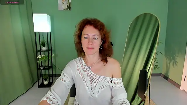 LeticiaRomano 现场XXX聊天