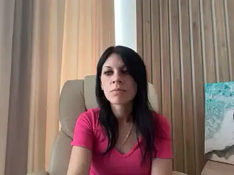 InjaAtHome élő XXX-chatje