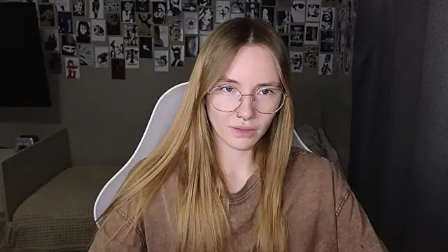 Chat XXX ao vivo de littlevildevil